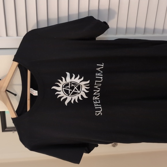Supernatural Tee - Picture 4 of 4